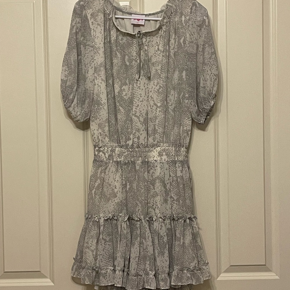 Buddy Love Gray Puff Sleeve Dress